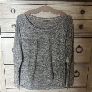 Athleta Gray Long Sleeve Top